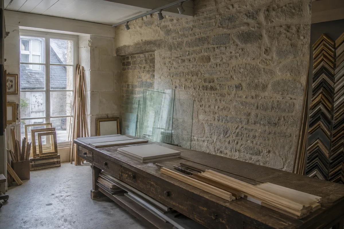 Encadrement d'art à Rennes et alentour : ce qui décide du rendu et du prix